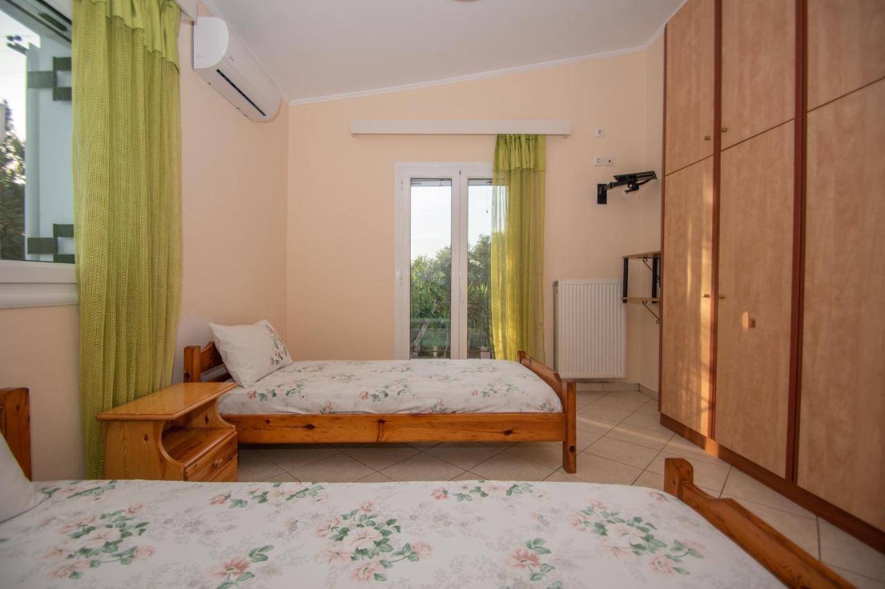 Afrodite'S Oasis Villa By "Elite" Akrotiri  Bagian luar foto