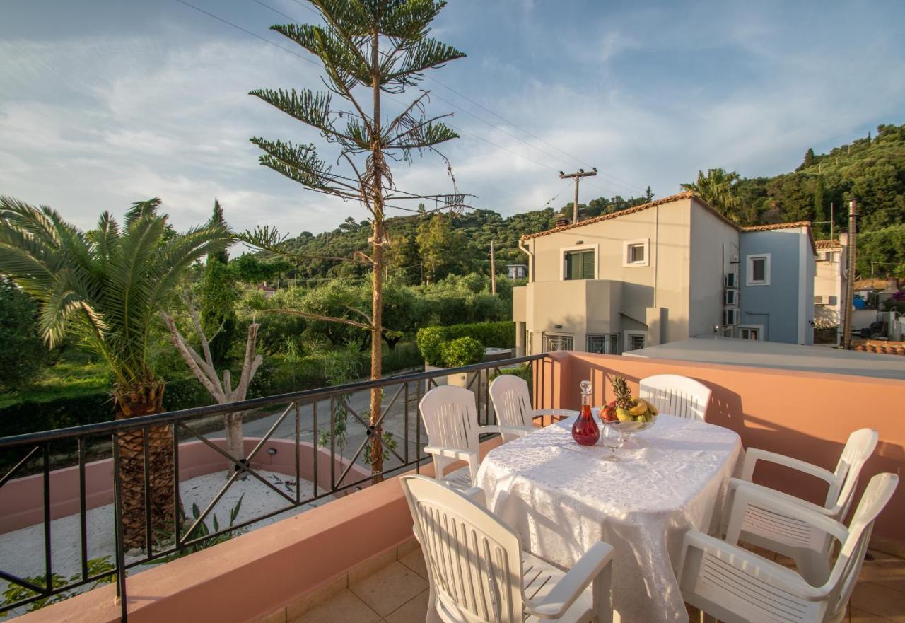 Afrodite'S Oasis Villa By "Elite" Akrotiri  Bagian luar foto