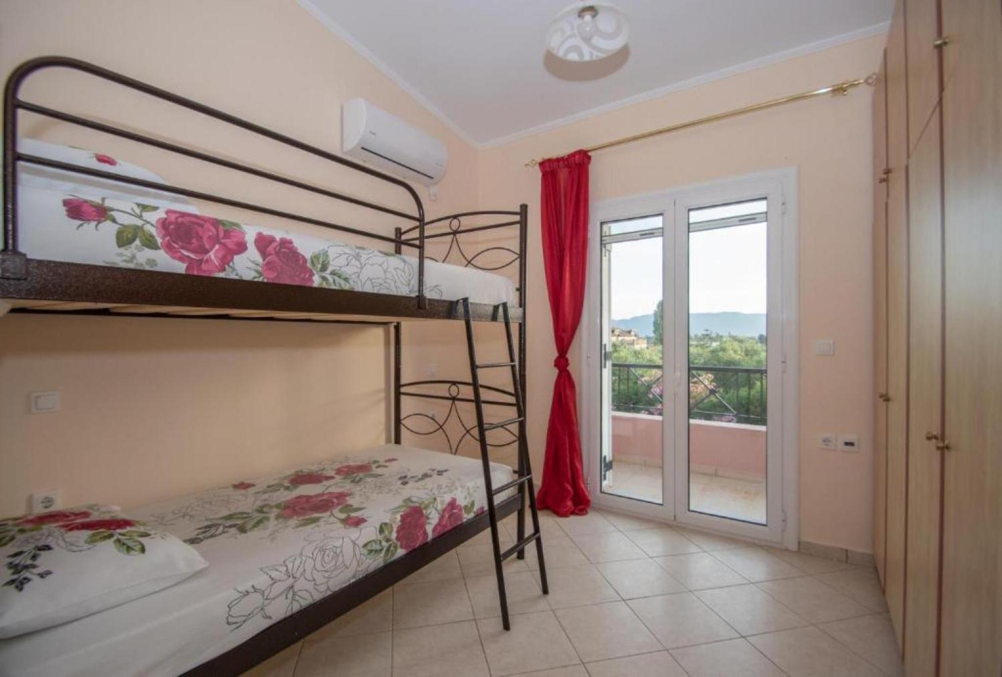 Afrodite'S Oasis Villa By "Elite" Akrotiri  Bagian luar foto