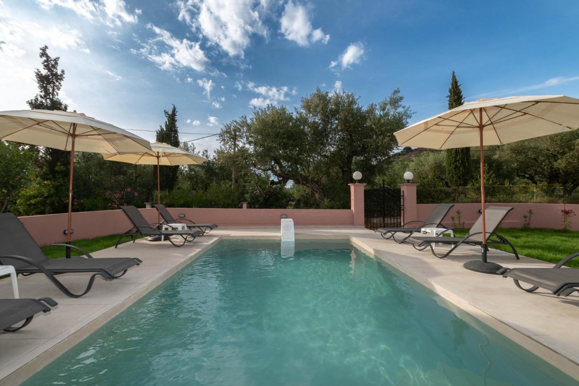 Afrodite'S Oasis Villa By "Elite" Akrotiri  Bagian luar foto