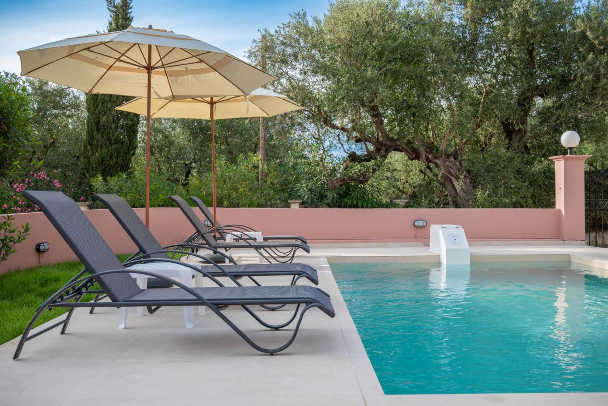 Afrodite'S Oasis Villa By "Elite" Akrotiri  Bagian luar foto